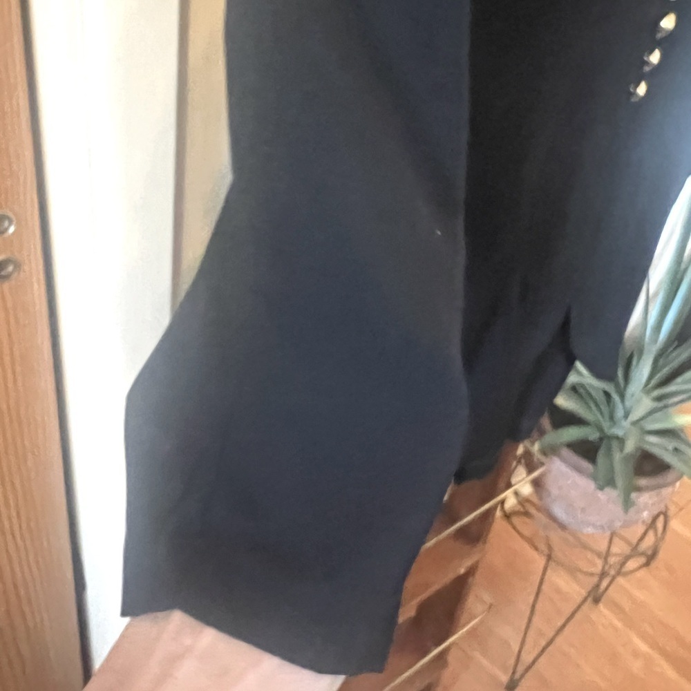 Vintage 80s Black Blazer Top With Gold Detailing By Scarlett Size 5-6 - Picture 7 of 11